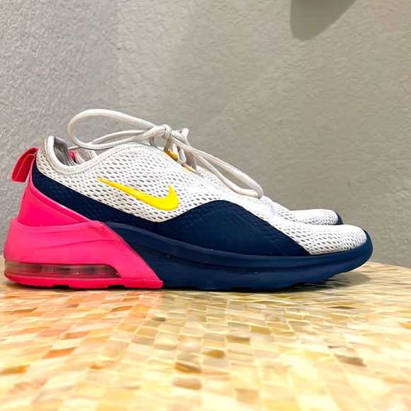 Nike Other - Nike air max 270 size 11